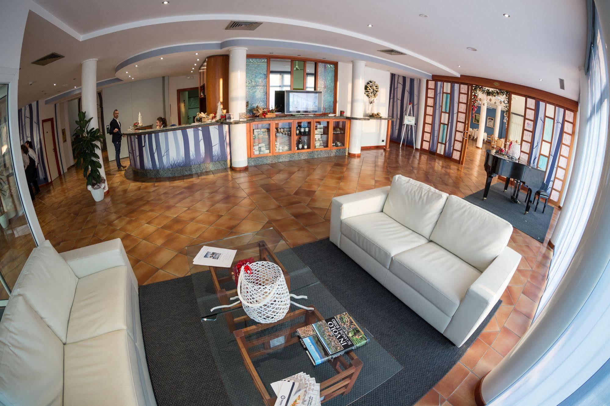 Hotel Roero Park Sommariva Perno