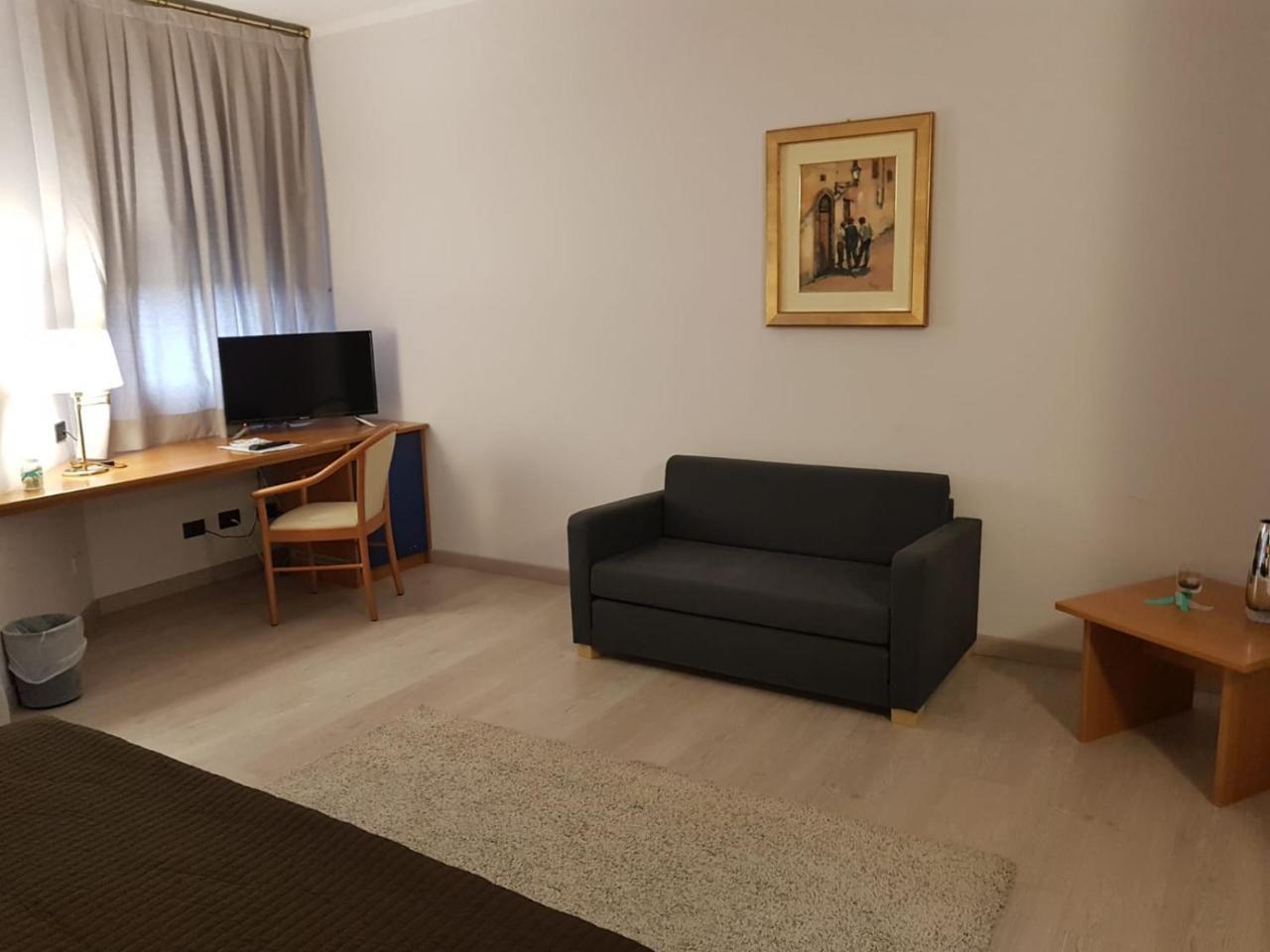 Roero Park Hotel Sommariva Perno